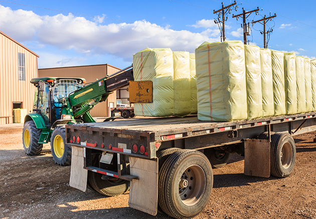 Loading a flatbed trailer